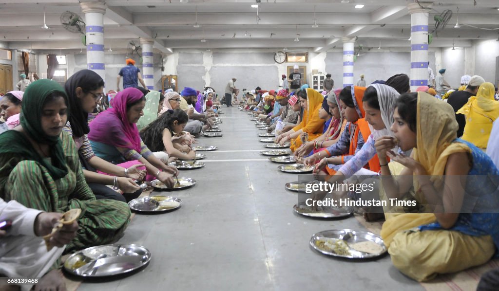 Sikh Community Celebrates Baisakhi Festival