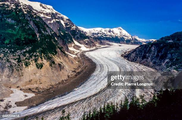 salmon glacier, near stewart - british columbia and hyder - alaska - salmon glacier stock pictures, royalty-free photos & images