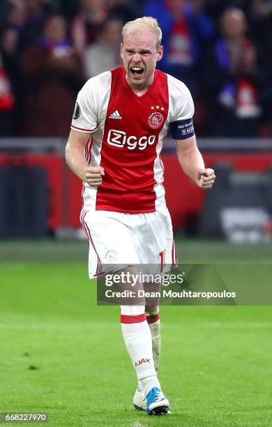 Davy Klaassen of Ajax celebrates after the full time whistle ring the UEFA Europa League quarter final first leg match between Ajax Amsterdam and FC...