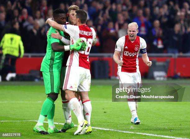 Davy Klaassen of Ajax celebrates after the full time whistle ring the UEFA Europa League quarter final first leg match between Ajax Amsterdam and FC...