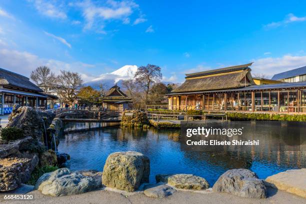 oshino hakkai village - comida e bebida stockfoto's en -beelden