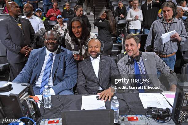 Players only reporters Shaquille O'Neal, Lisa Leslie, Derek Fisher and Brent Barry are seen at the game between the Denver Nuggets and the Los...