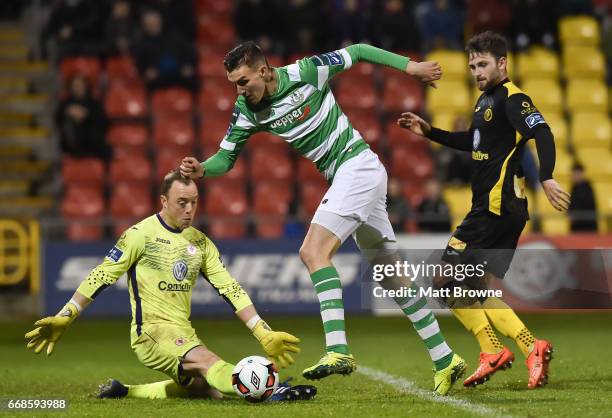 Dundalk , Ireland - 14 April 2017; Sean Boyd of Shamrock Rovers in action against goalkeeper Michael Schlingermann and defender Kyle McFadden of...