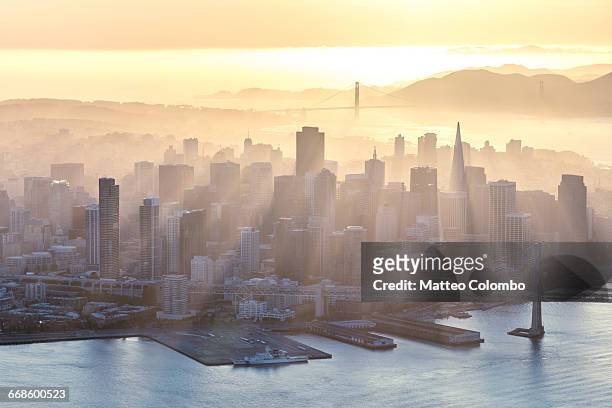 aerial of downtown at sunset, san francisco, usa - san francisco californië stockfoto's en -beelden