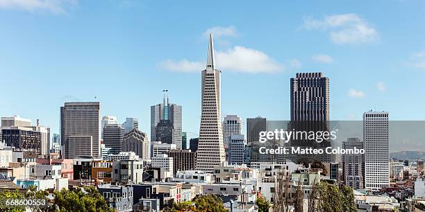 transamerica pyramid and downtown san francisco - transamerica pyramid san francisco stock pictures, royalty-free photos & images