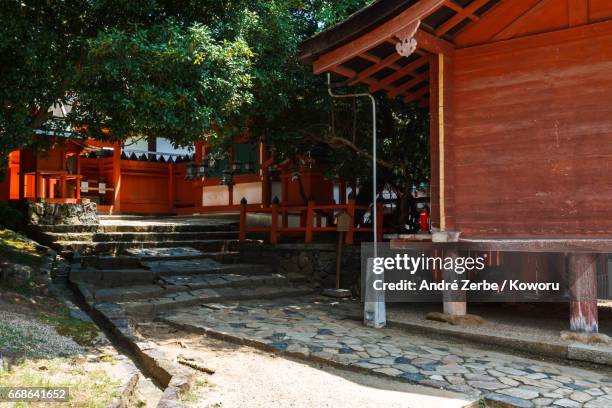 area around famous kasuga taisha, shrine, in japan during summer - schrein ストックフォトと画像