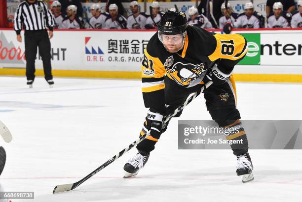 Phil Kessel of the Pittsburgh Penguins skates against the Columbus Blue Jackets in Game One of the Eastern Conference First Round during the 2017 NHL...