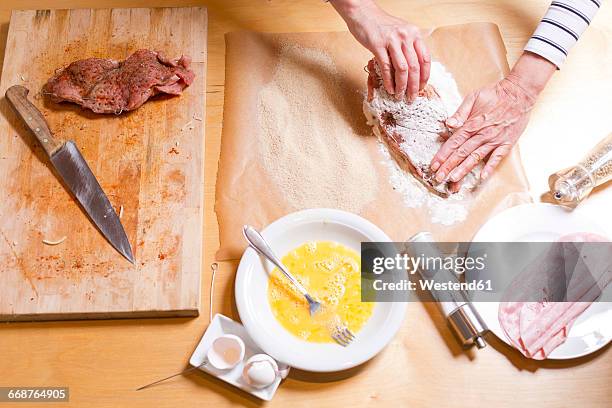 preparation of cordon bleu - cordon bleu stock pictures, royalty-free photos & images