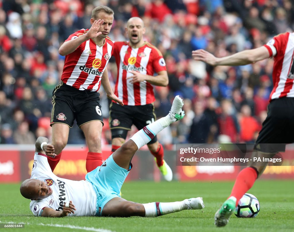 Sunderland v West Ham United - Premier League - Stadium of Light