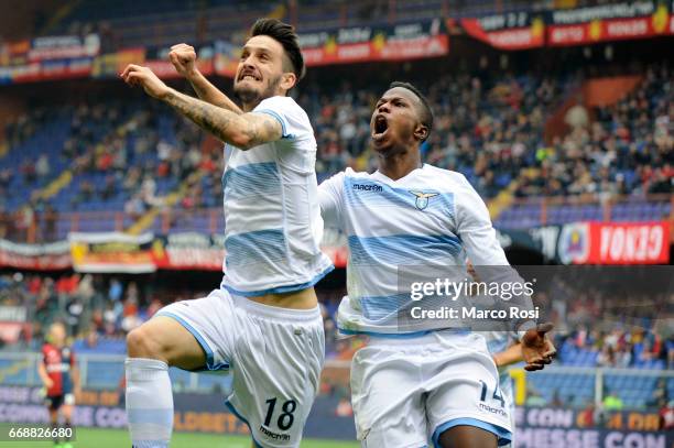 Luis Alberto of SS Lazio celebrates a second goal with his team mates during the Serie A match between Genoa CFC and SS Lazio at Stadio Luigi...