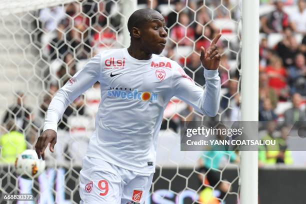 Nancy's French forward Junior Dale celebrates afters socring a goal during the French L1 Football match between OGC Nice and AS Nancy Lorraine at the...