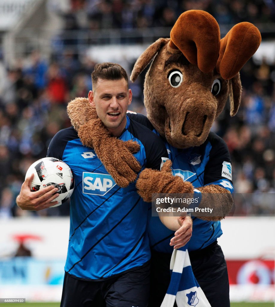 TSG 1899 Hoffenheim v Borussia Moenchengladbach - Bundesliga