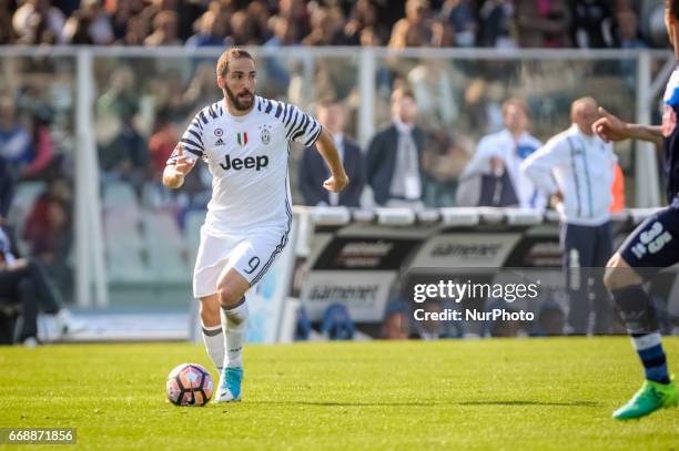 Higuain Gonzalo during the Italian Serie A football match Pescara vs Juventus on April 15 in Pescara, Italy.