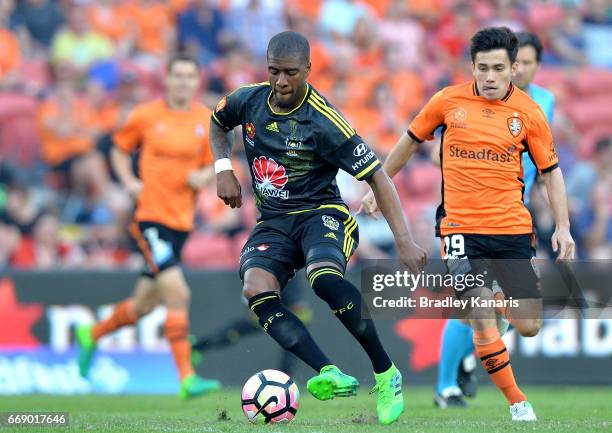 Rolieny Bonevacia of the Phoenix in action during the round 27 A-League match between the Brisbane Roar and the Wellington Phoenix at Suncorp Stadium...