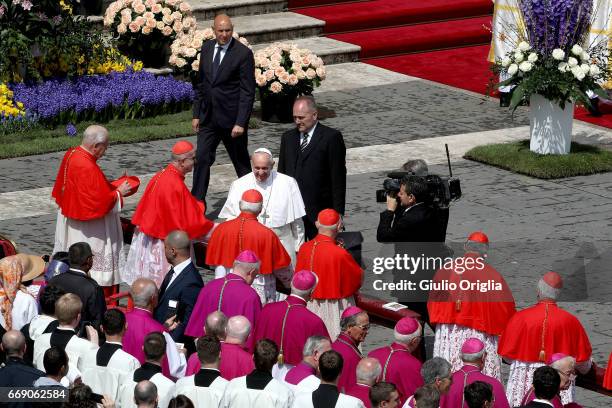 Pope Francis attends the Easter Mass at St. Peter's Square on April 16, 2017 in Vatican City, Vatican. The pontiff is due to visit Cairo on April...