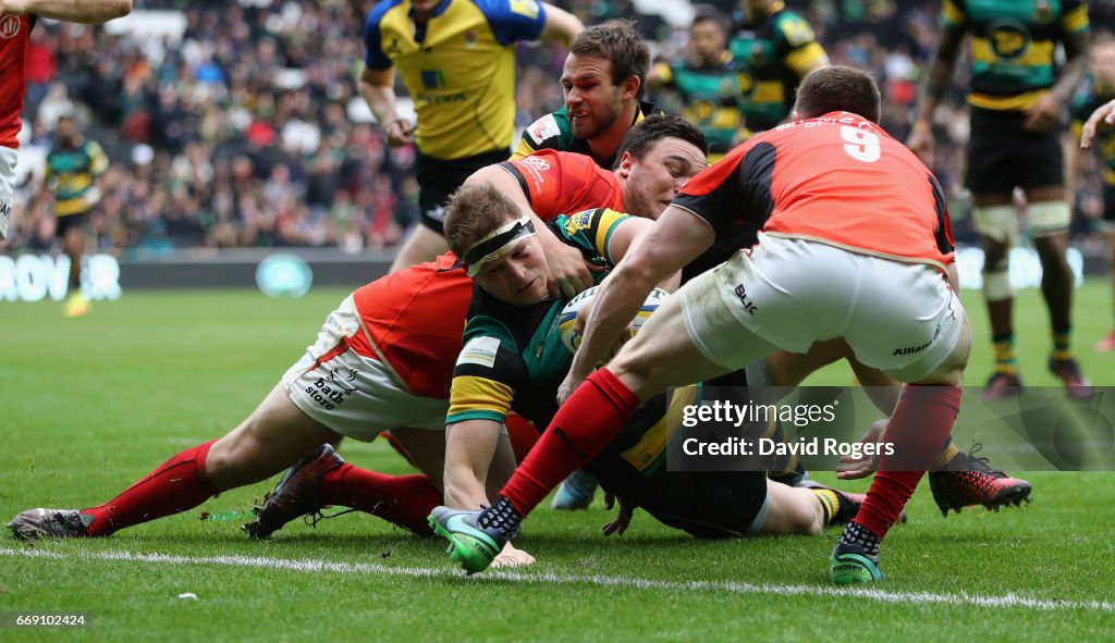 Northampton Saints v Saracens - Aviva Premiership