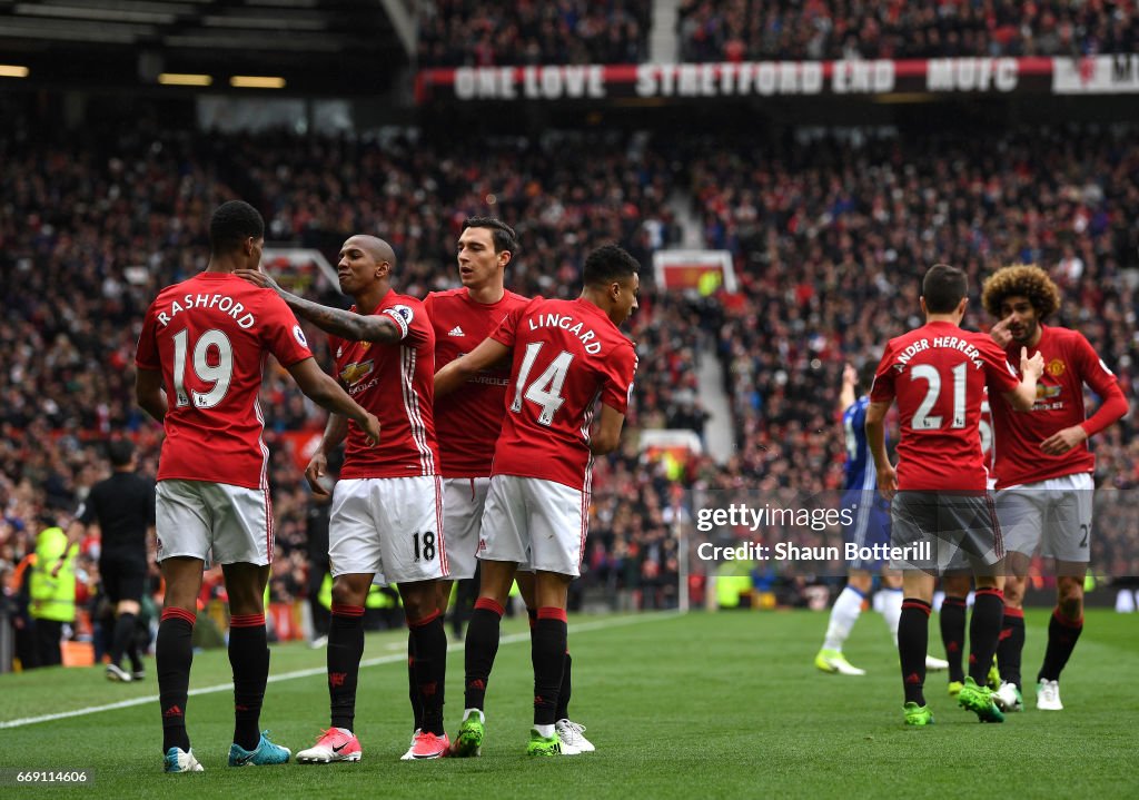 Manchester United v Chelsea - Premier League