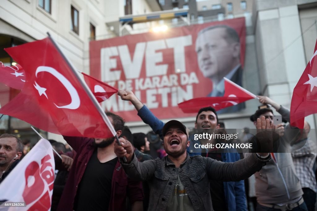 TURKEY-POLITICS-REFERENDUM-VOTE