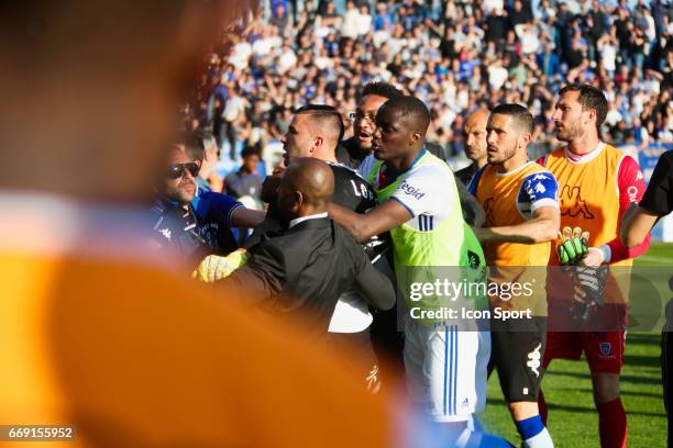 Anthony Lopes of Lyon altercation with supporters during the Ligue 1 match between SC Bastia and Olympique Lyonnais Lyon at Stade Armand Cesari on...