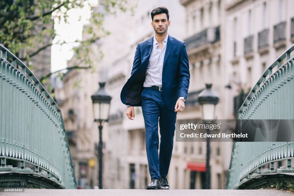 Street Style - Paris - April 2017