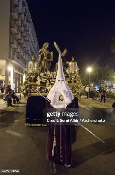 maritime holy week procession in valencia, sacred burial. - sergi albir imagens e fotografias de stock