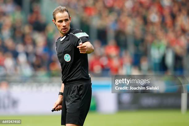 Referee Sascha Stegemann during the Second Bundesliga match between Hannover 96 and Eintracht Braunschweig at HDI-Arena on April 15, 2017 in Hanover,...