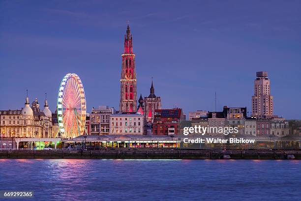 belgium, antwerp, exterior - scheldt river stockfoto's en -beelden