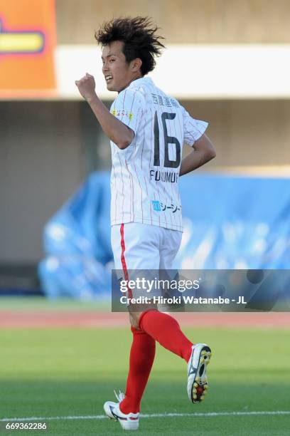 Takayuki Fukumura of FC Gifu celebrates scoring his side's first goal during the J.League J2 match between Shonan Bellmare and FC Gifu at Shonan BMW...