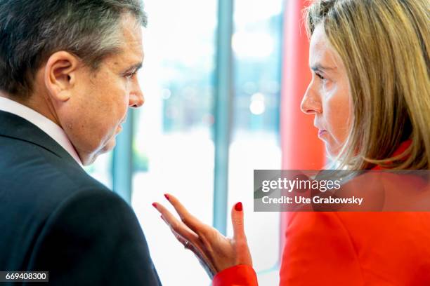 Brussels, Belgium Sigmar Gabriel, SPD, Vice Chancellor and Federal Foreign Minister of Germany, in conversation with the High Representative of the...