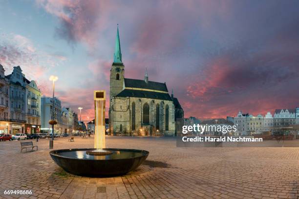 pilsen - springbrunnen stock pictures, royalty-free photos & images
