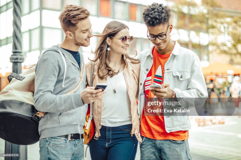 Friends spending time together in the city