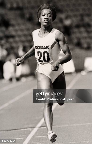 231 Paula Dunn Stock Photos, HighRes Pictures, and Images Getty Images