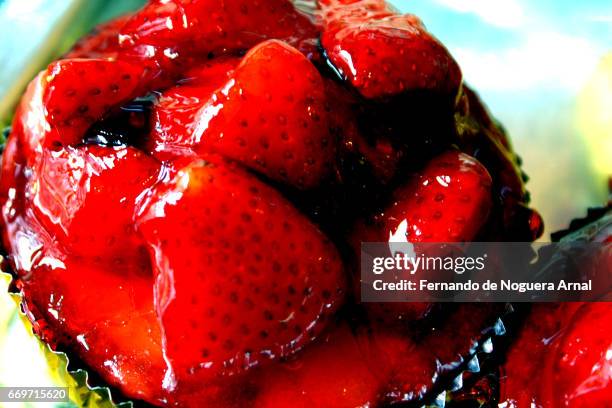 strawberry - dulces stock pictures, royalty-free photos & images