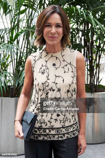 Spanish actress Lydia Bosch attends the Hannibal Laguna show during the Madrid Bridal Week 2017 at Palacio de Cibeles on April 18, 2017 in Madrid,...