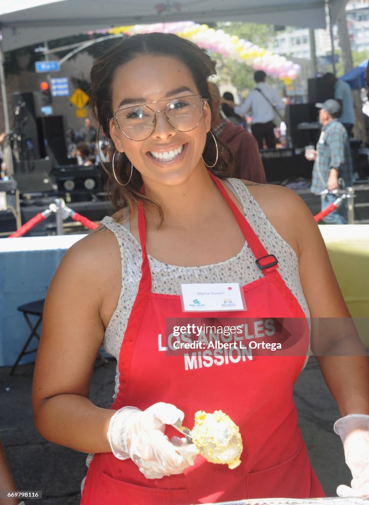 Los Angeles Mission's Easter Celebration