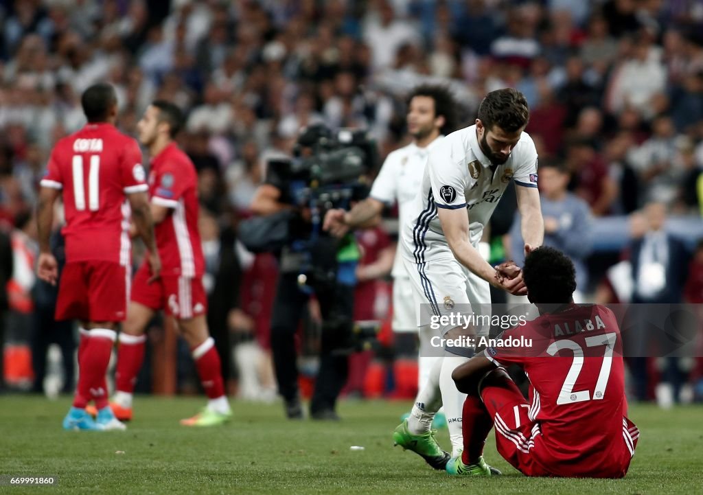 Real Madrid vs FC Bayern Munich : UEFA Champions League Quarter Final