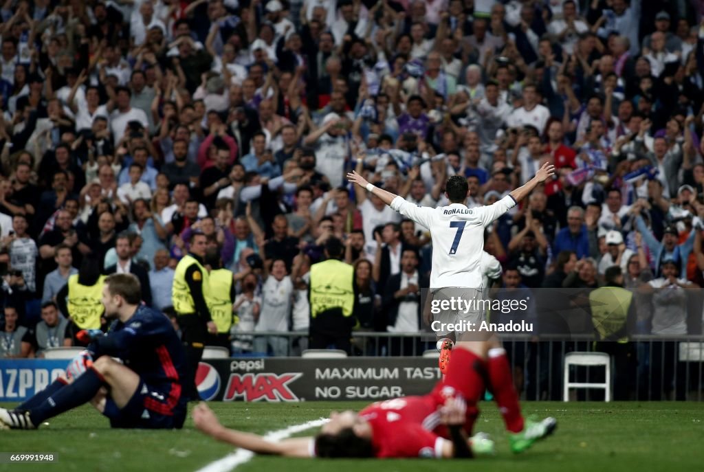 Real Madrid vs FC Bayern Munich : UEFA Champions League Quarter Final