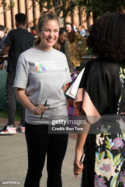 Liberal Arts" - Dre tearfully drops Zoey off to college for her two-day orientation, and she hits it off with fellow incoming freshman Miriam after...