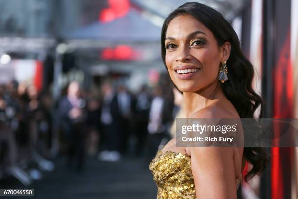 Actor Rosario Dawson attends the premiere of Warner Bros. Pictures' "Unforgettable" at TCL Chinese Theatre on April 18, 2017 in Hollywood, California.