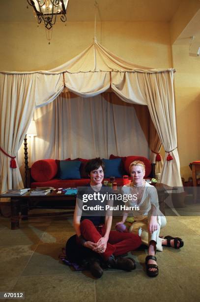 Melanie Shatner poses with her business associate, Pade Vavra for the photographer from her boutique store, Dari September 20, 2000 in Studio City,...