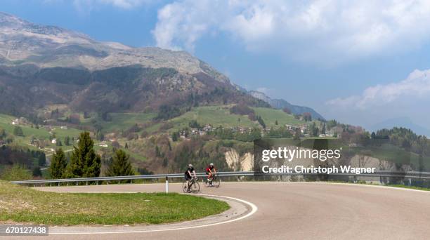 trentino - lebensziel fotografías e imágenes de stock