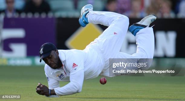 England's Michael Carberry drops an easy chance from the bat of Australia's Brad Haddin during the 2nd Ashes cricket Test match between Australia and...