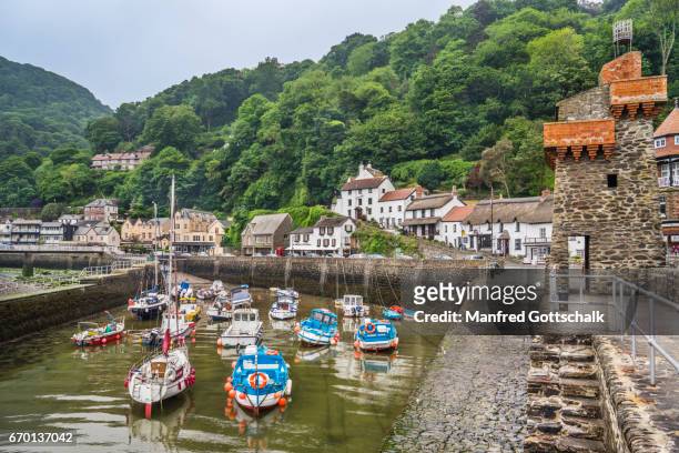 fishing port of lynmouth north devon - lynmouth stock pictures, royalty-free photos & images