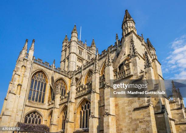 perpendicular gothic bath abbey - bath abbey stockfoto's en -beelden