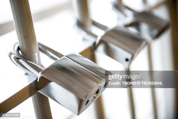 Picture taken on March 15, 2016 shows locks on the bars of a jail cell at Riihimaki Prison in southern Finland. / AFP PHOTO / Lehtikuva / TROND H...