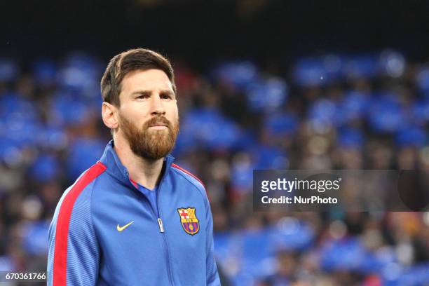 Barcelona forward Lionel Messi poses in order to be photographed before the Uefa Champions League quarter finals football match BARCELONA - JUVENTUS...