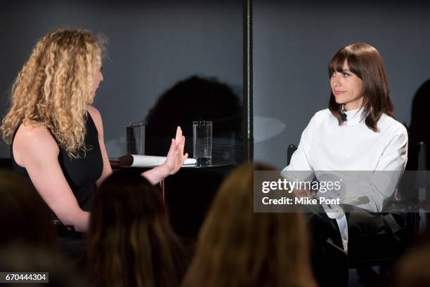 Rashida Jones attends TimesTalks presents Rashida Jones in conversation with Jenna Wortham at Cadillac House on April 19, 2017 in New York City.