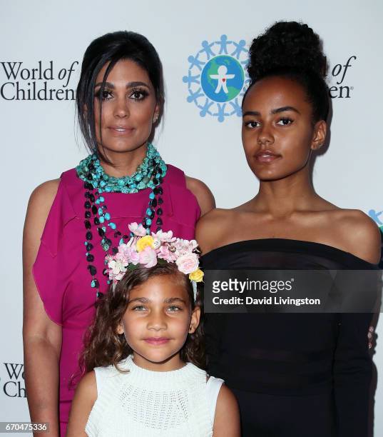 Fashion designer Rachel Roy and daughters Tallulah Ruth Dash and Ava Dash attend the 2017 World of Children Hero Awards at Montage Beverly Hills on...