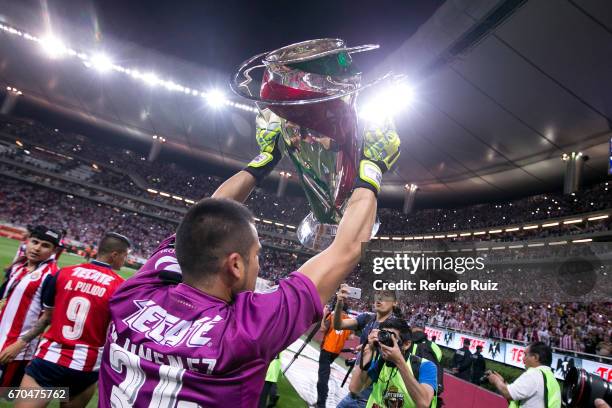 Miguel Jimenez of Chivas lifts the trophy after winning the final match between Chivas and Morelia as part of the Copa MX Clausura 2017 at Chivas...