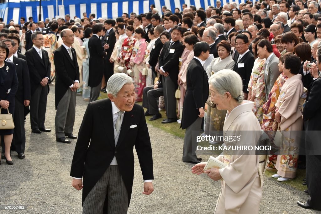 JAPAN-ROYALS